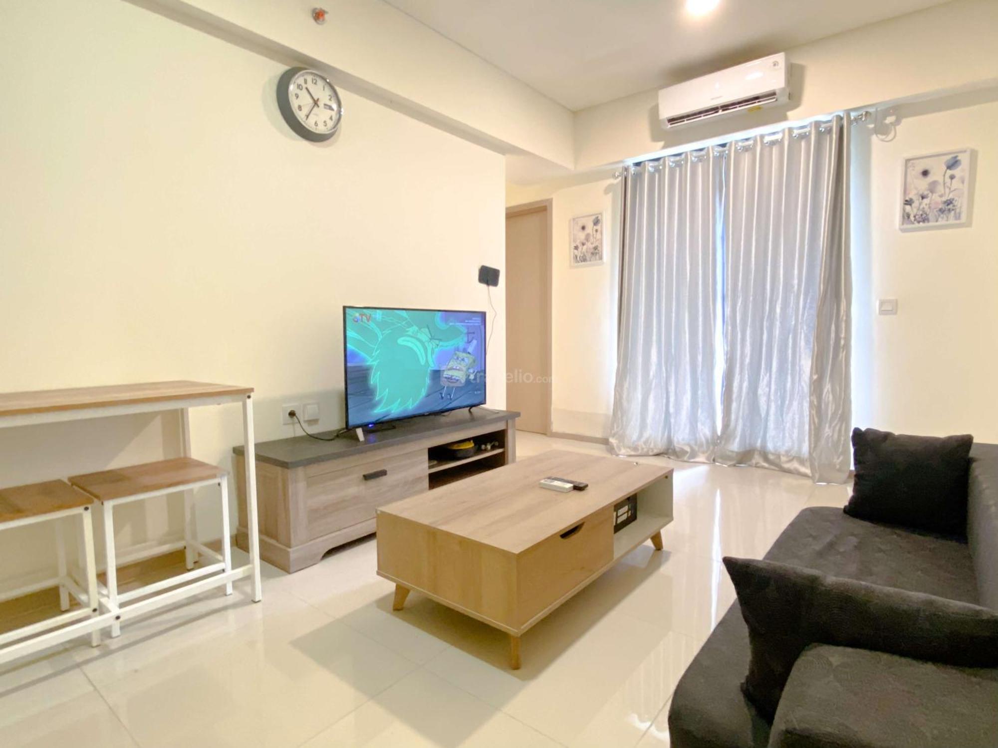 Comfortable Living 2Br At Meikarta Apartment By Travelio Cikarang Exterior foto