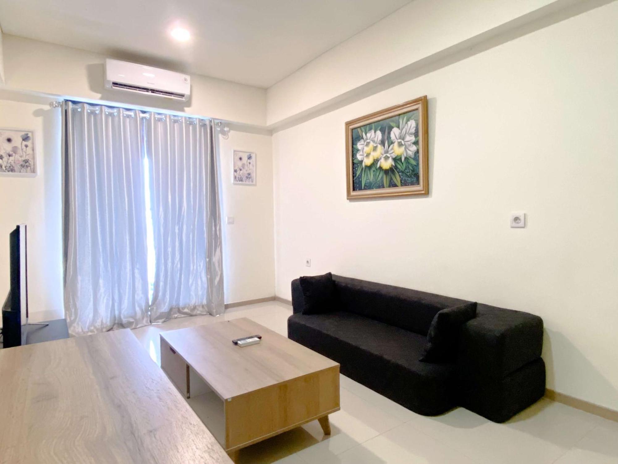 Comfortable Living 2Br At Meikarta Apartment By Travelio Cikarang Exterior foto